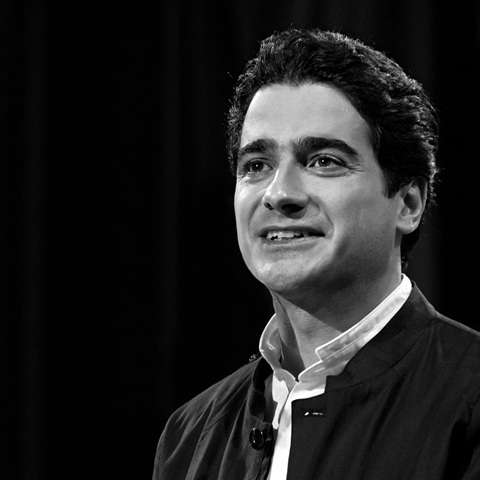 دانلود آهنگ همایون شجریان از دوست داشتن