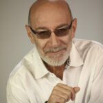 دانلود آهنگ در و دیوار این خونه سیاوش قمیشی دانلود آهنگ در و دیوار این خونه سیاوش قمیشی