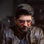 دانلود آهنگ بی تو دنیام تاریک سینا شعبانخانی