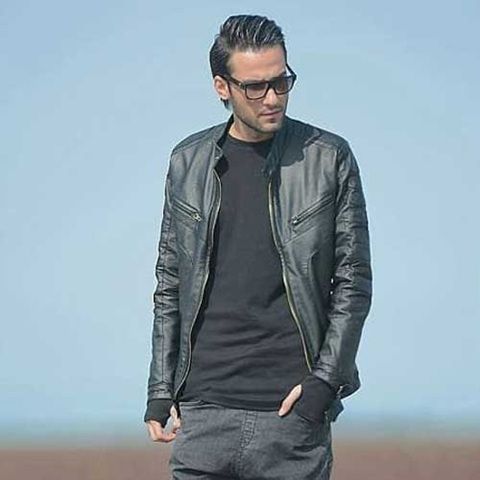 دانلود آهنگ هنوزم من اون عاشق مهدی احمدوند