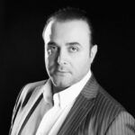 دانلود آهنگ عشق یعنی صد سال دیگه سینا سرلک